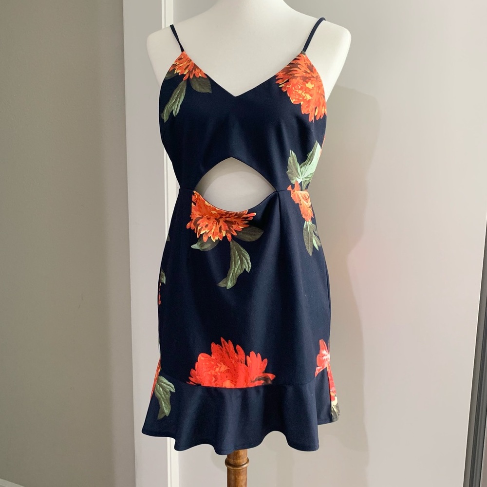 La’tiste by Amy blue floral dress with cut out